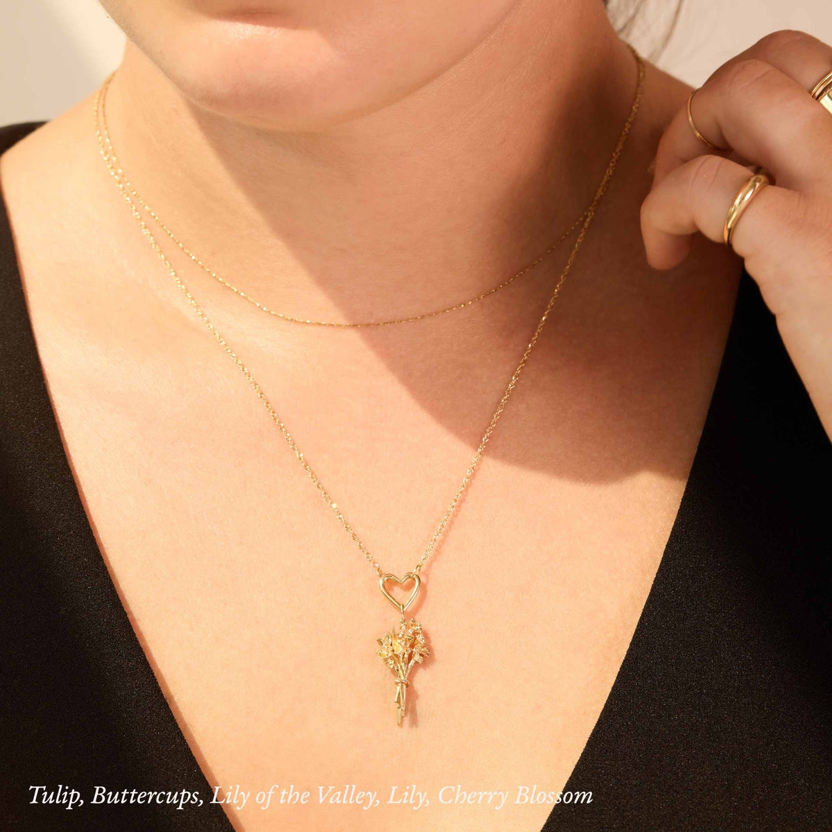 Avaline Secret Garden Bouquet Charm