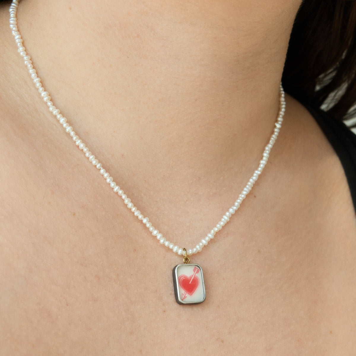 Avaline Heart Arrow Winky Charm