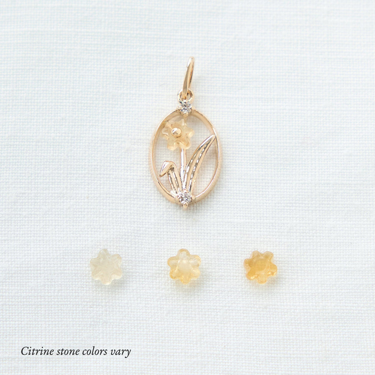 Avaline Flower Season Charm