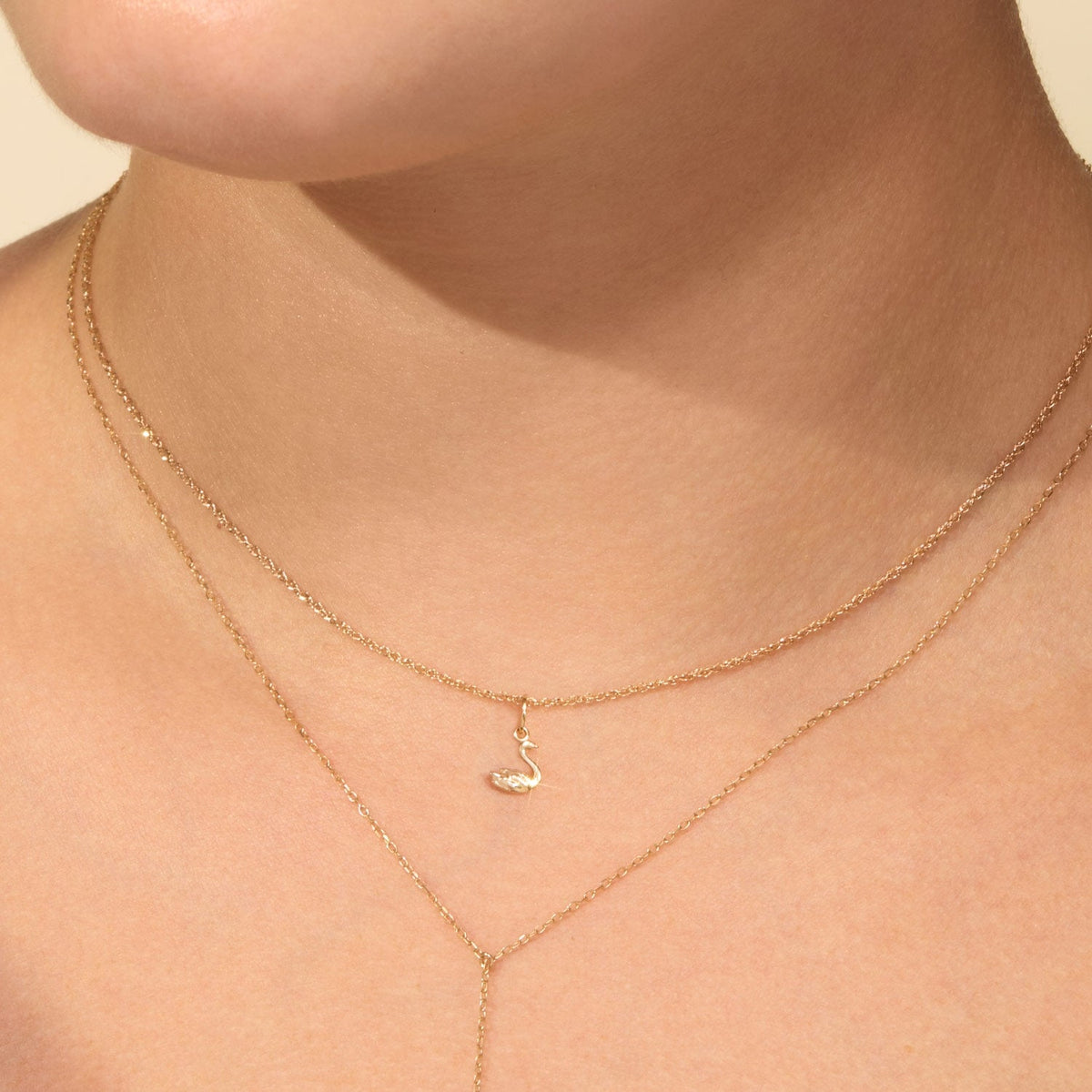 Avaline Make You Blue Swan Charm