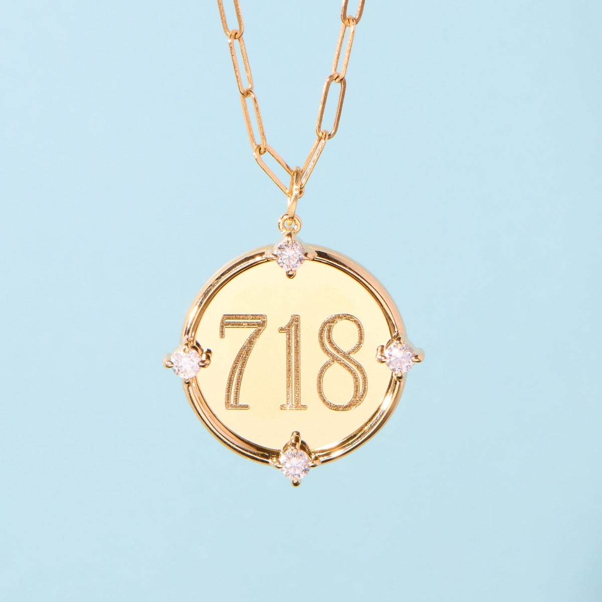 Avaline Angel Hair Diamond Gold Medallion