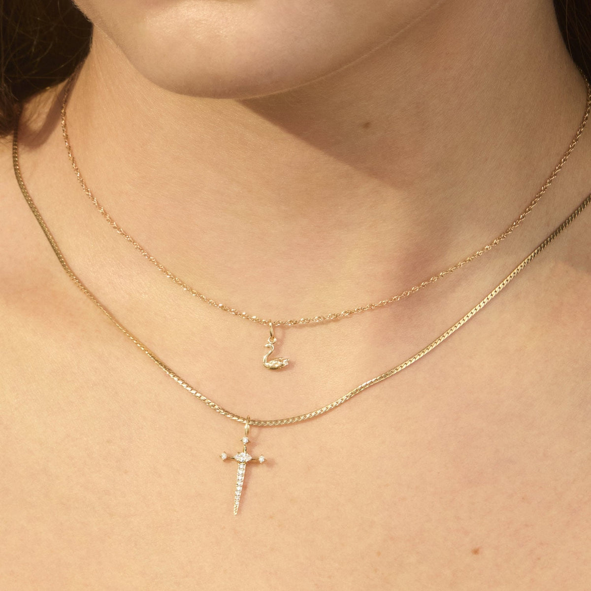 Avaline Make You Blue Swan Charm