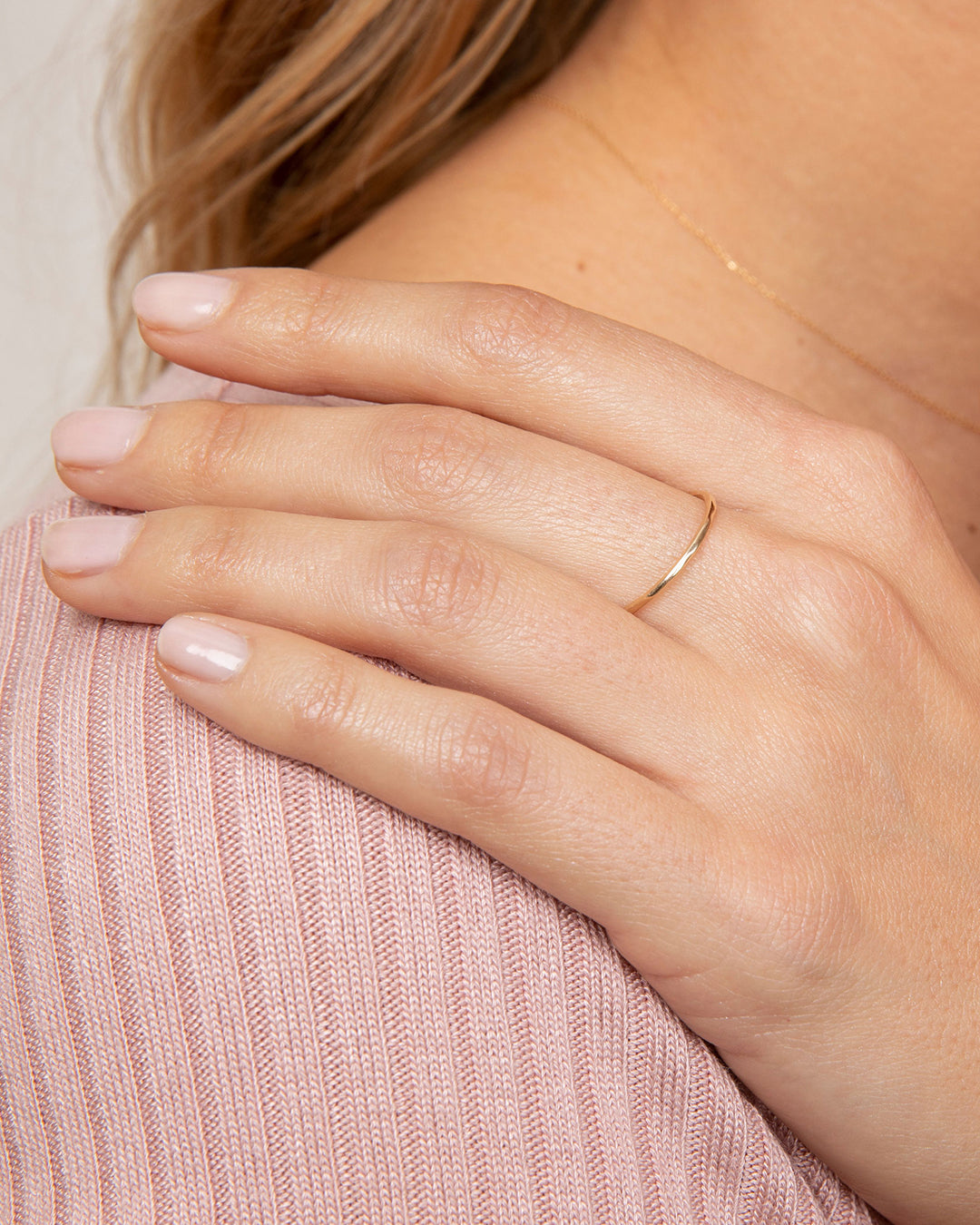 Avaline 14K Gold Classic G Ring