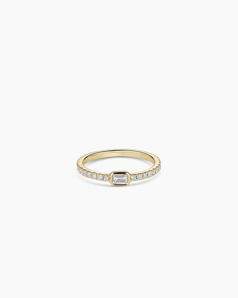 Avaline 14K Lab Grown Diamond Emerald Eternity Ring