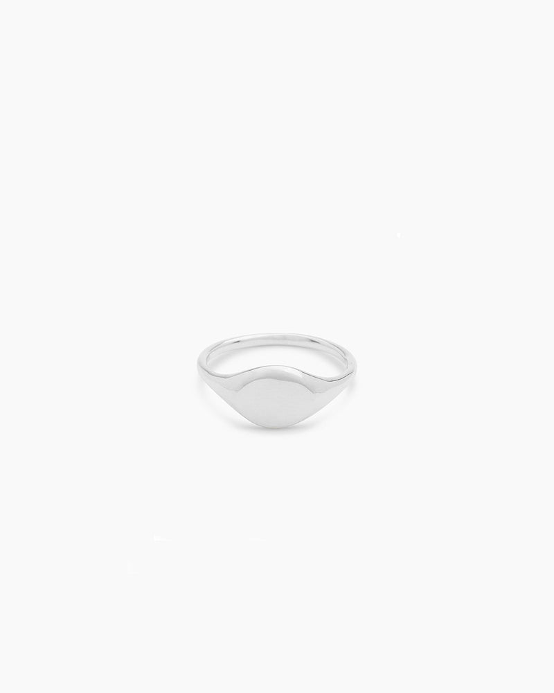 Avaline Bespoke Signet Ring (silver)