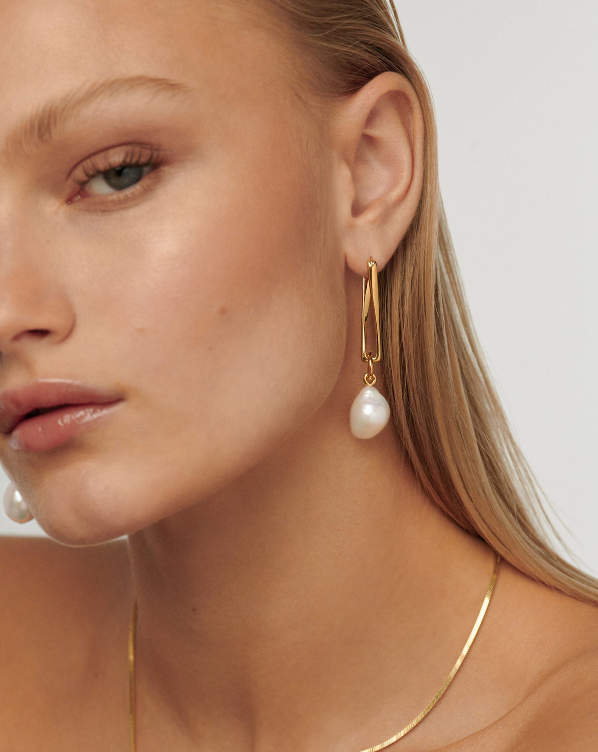 Avaline Baroque Pearl Twisted Drop Earrings