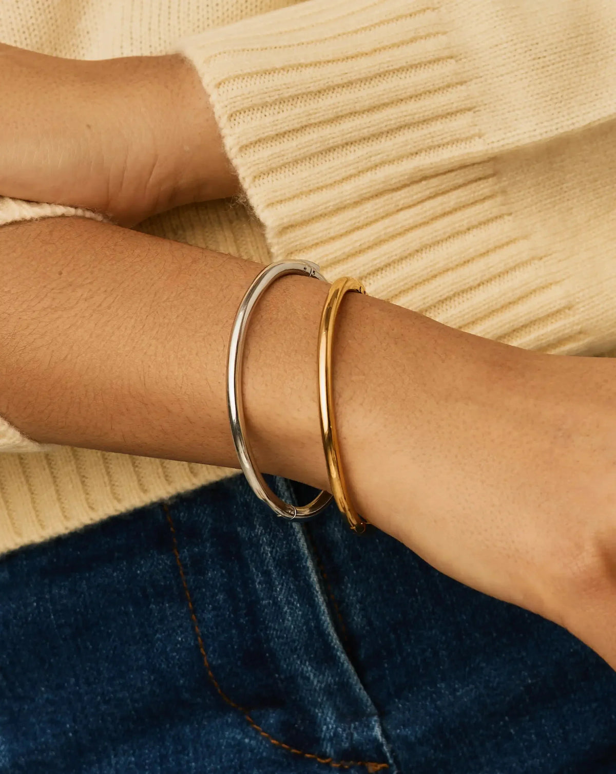 Avaline Classic Bangle Set