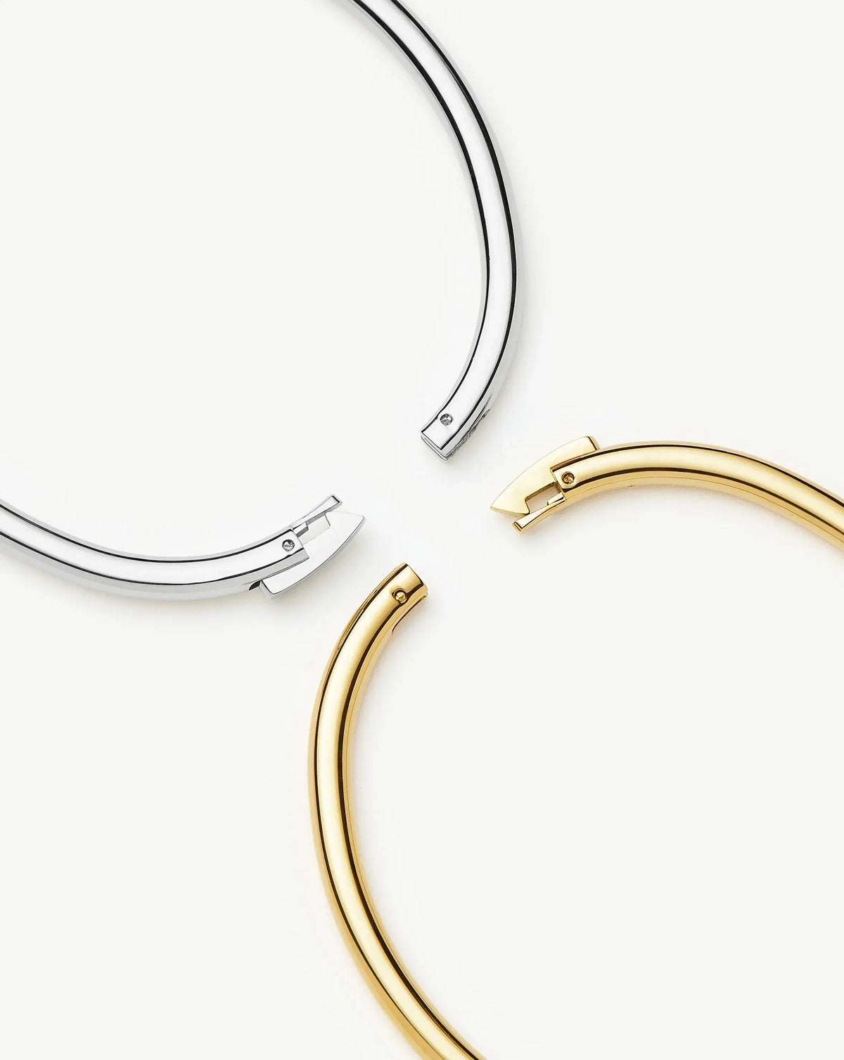 Avaline Classic Bangle Set