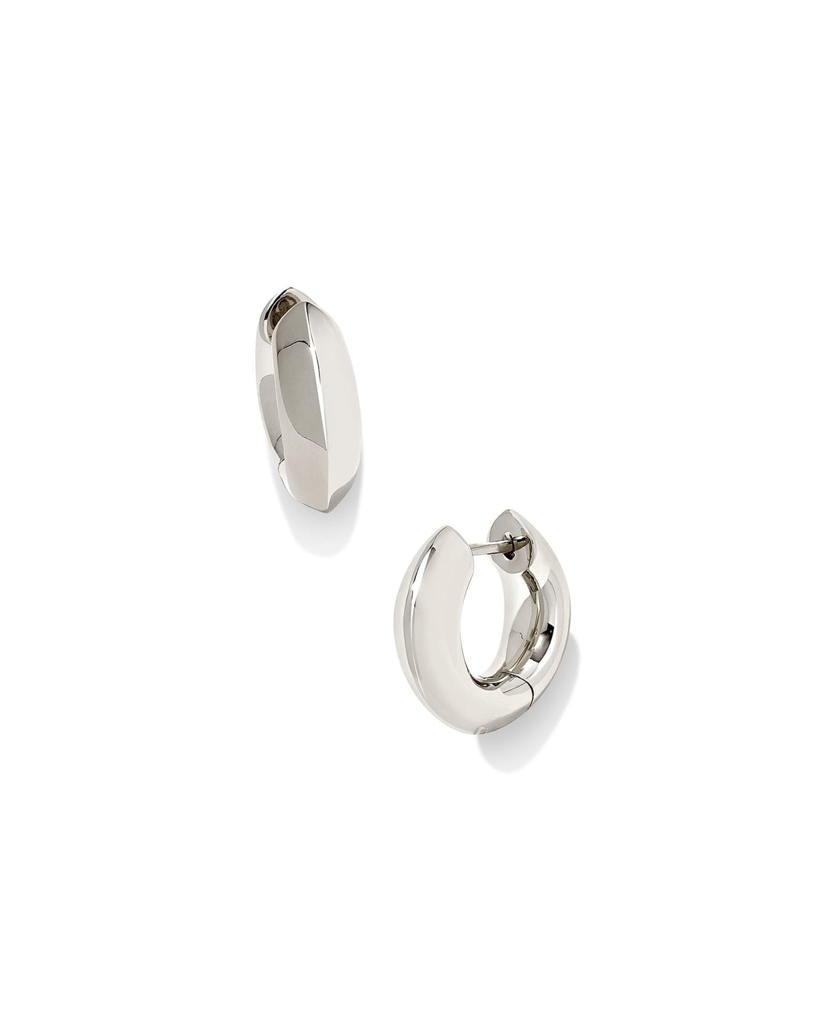 Avaline Mikki Metal Huggie Earrings in Gold