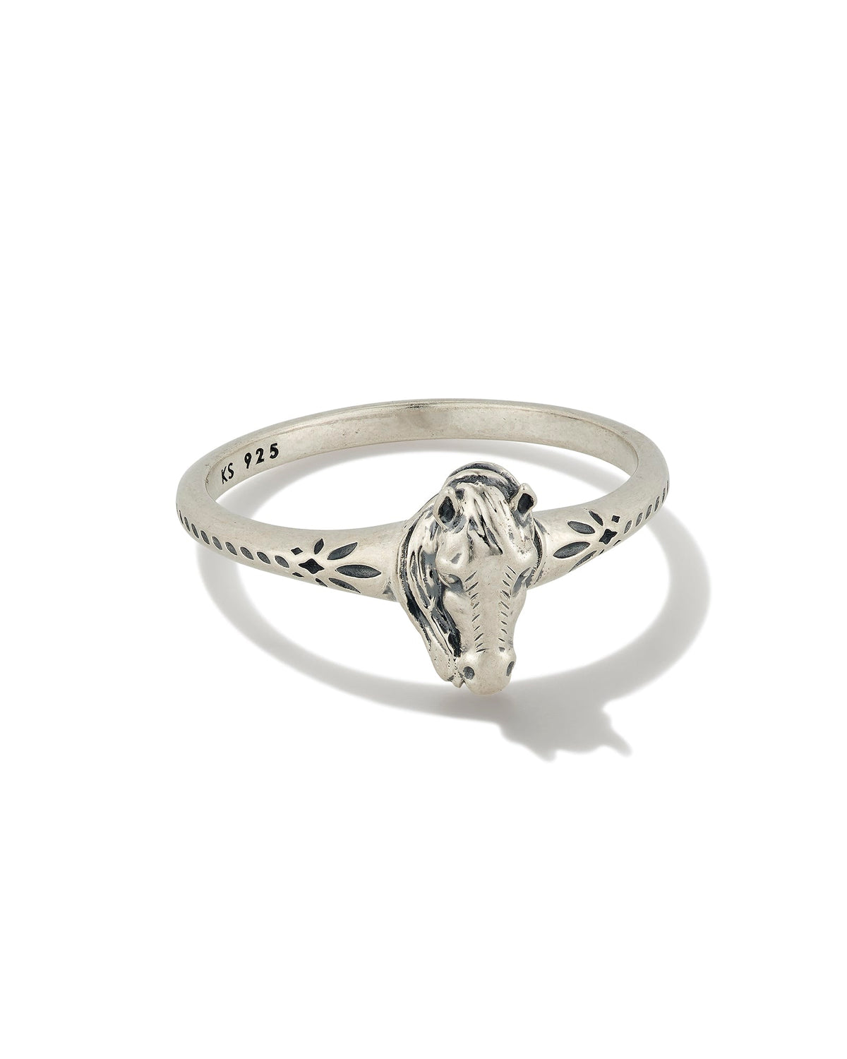 Avaline Tiny Beau Band Ring in 18k Yellow Gold Vermeil