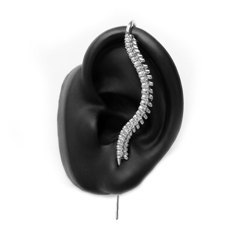 Spine-Chilling ear cuff in silver, left-ear version