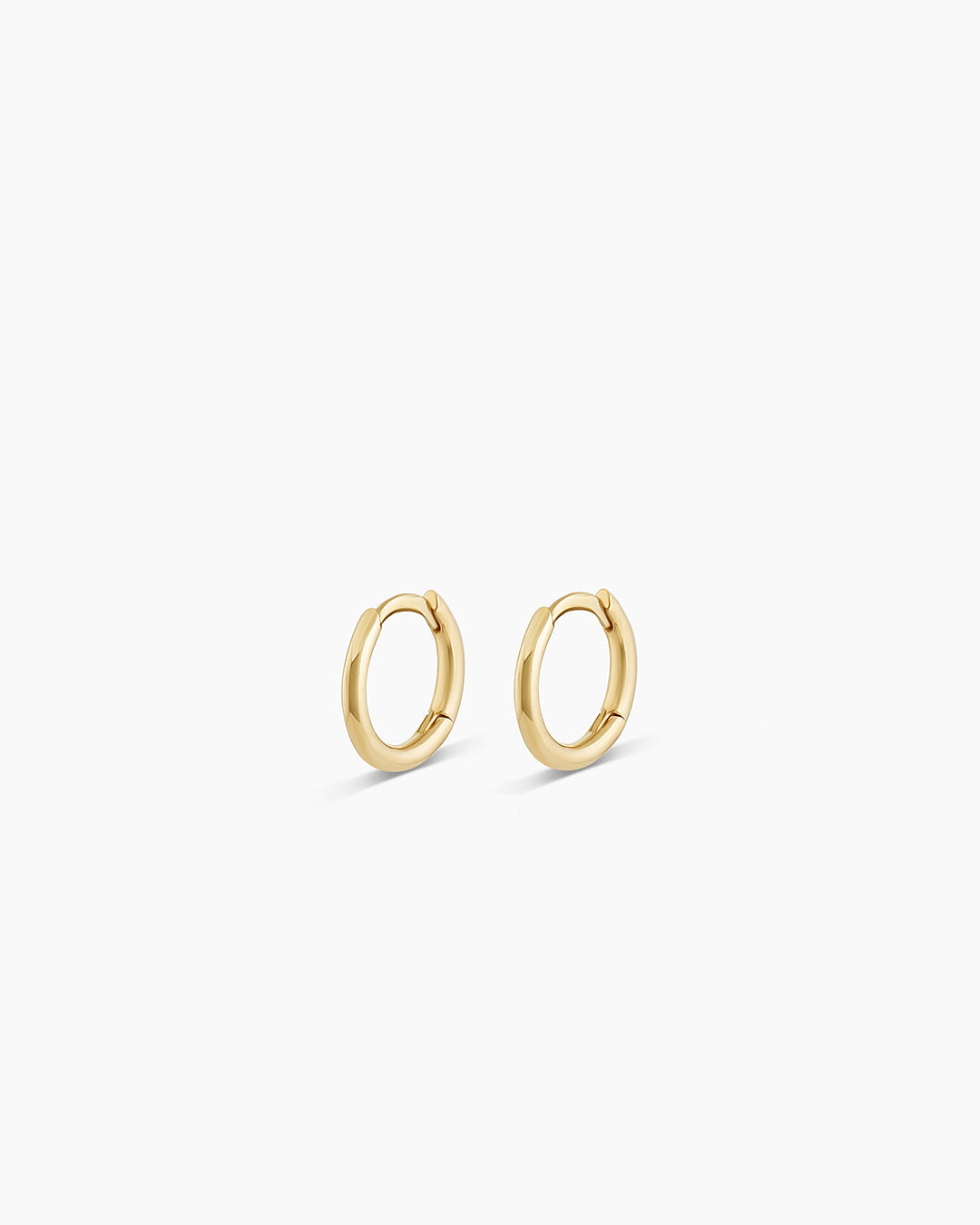 Avaline 14K Gold Classic Huggies