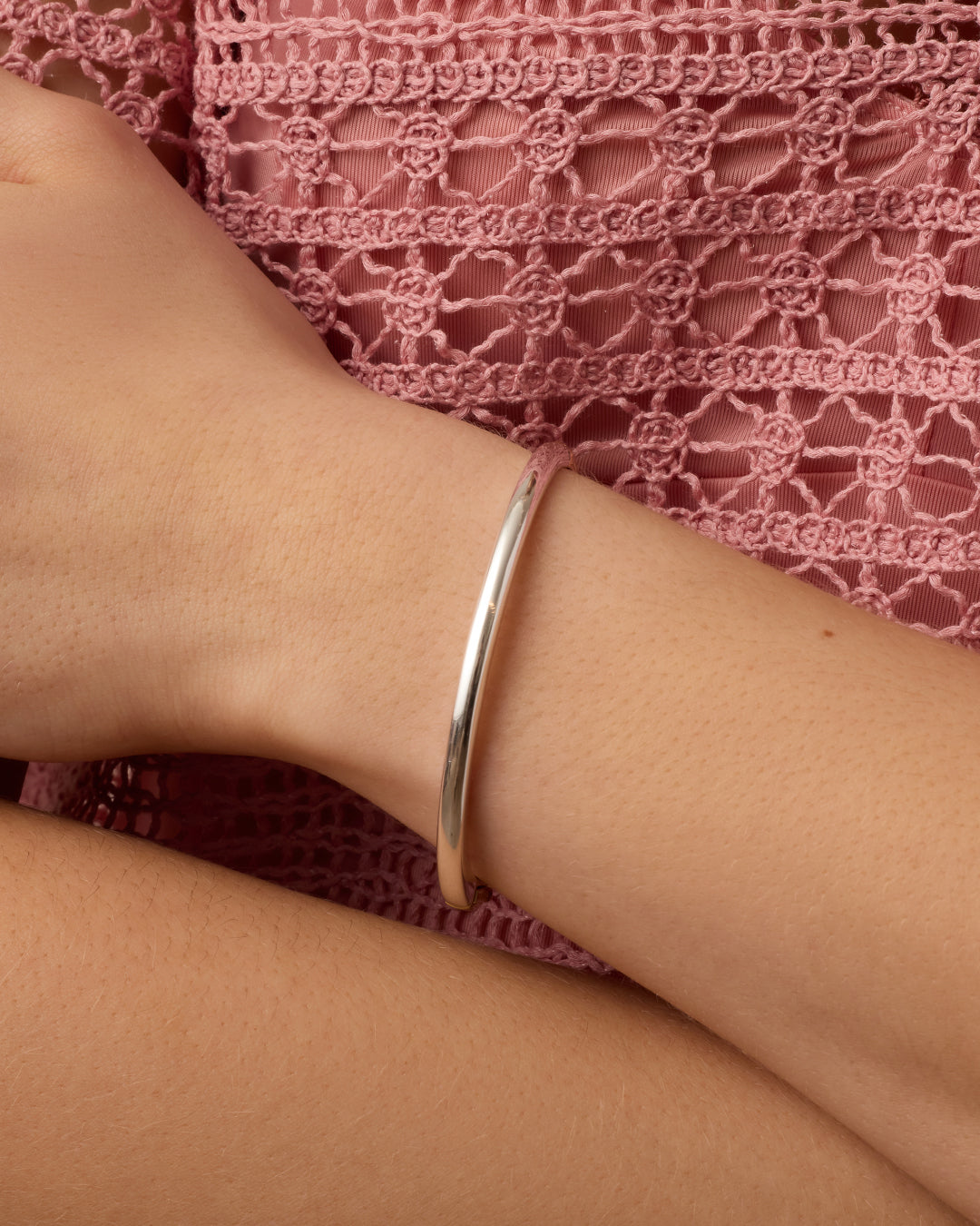 Avaline Paseo Mixed Cuff