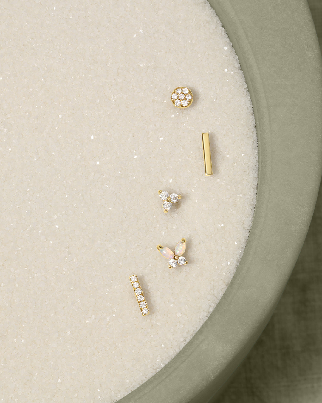 Avaline 14K Diamond Pavé Bar Flat Back Single Stud