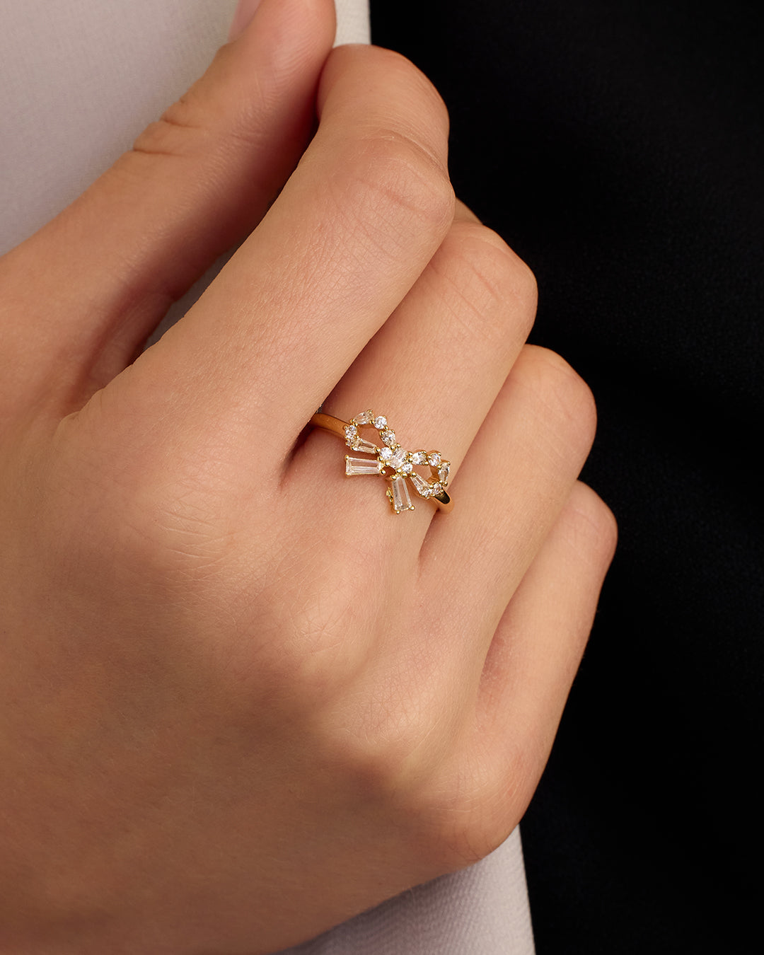 Avaline Fancy Bow Ring