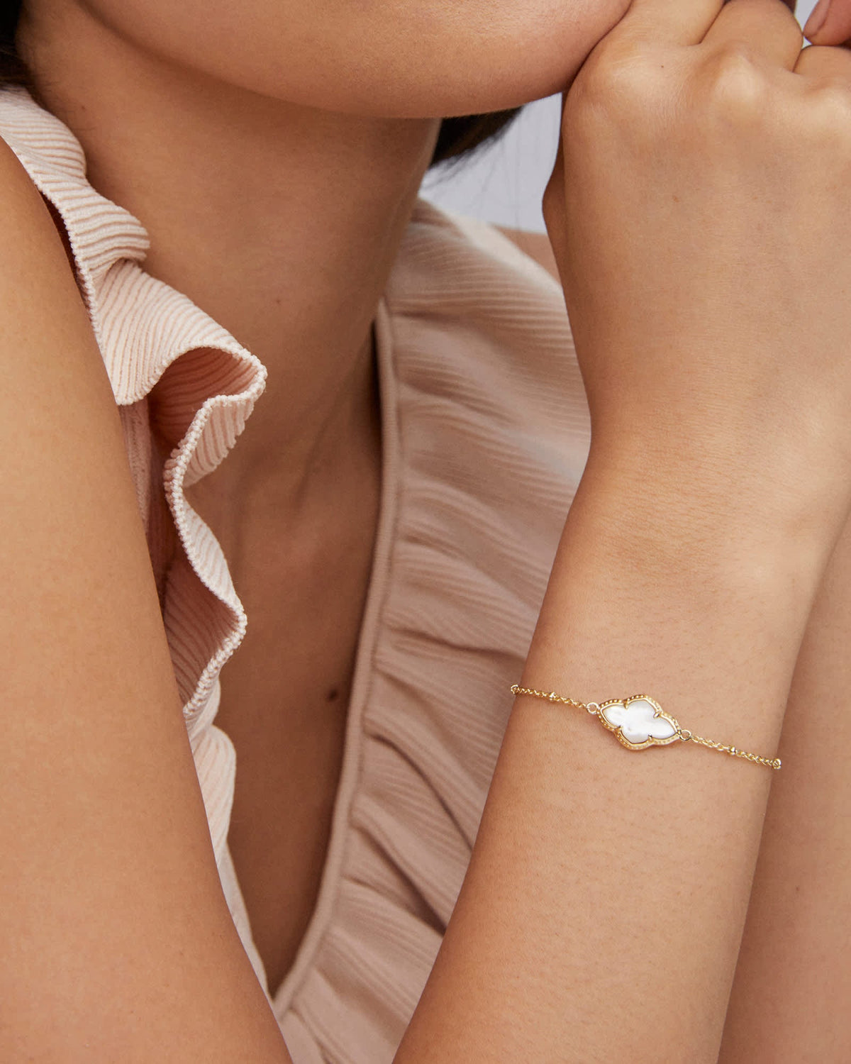 Avaline Abbie Gold Satellite Chain Bracelet in Rose Quartz
