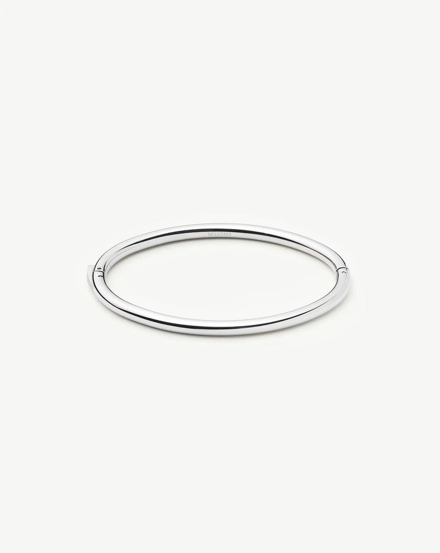 Avaline Classic Round Hinged Bangle