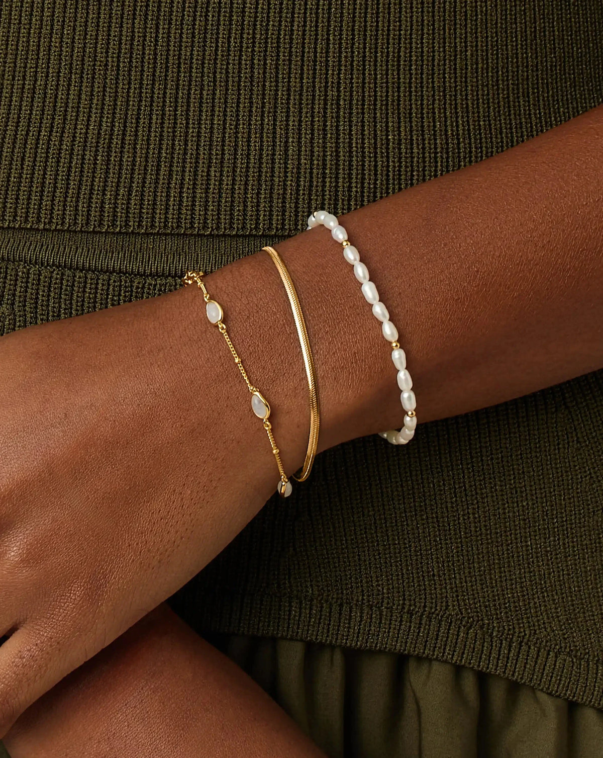 Avaline The Pearl-fect Trio Bracelet Set
