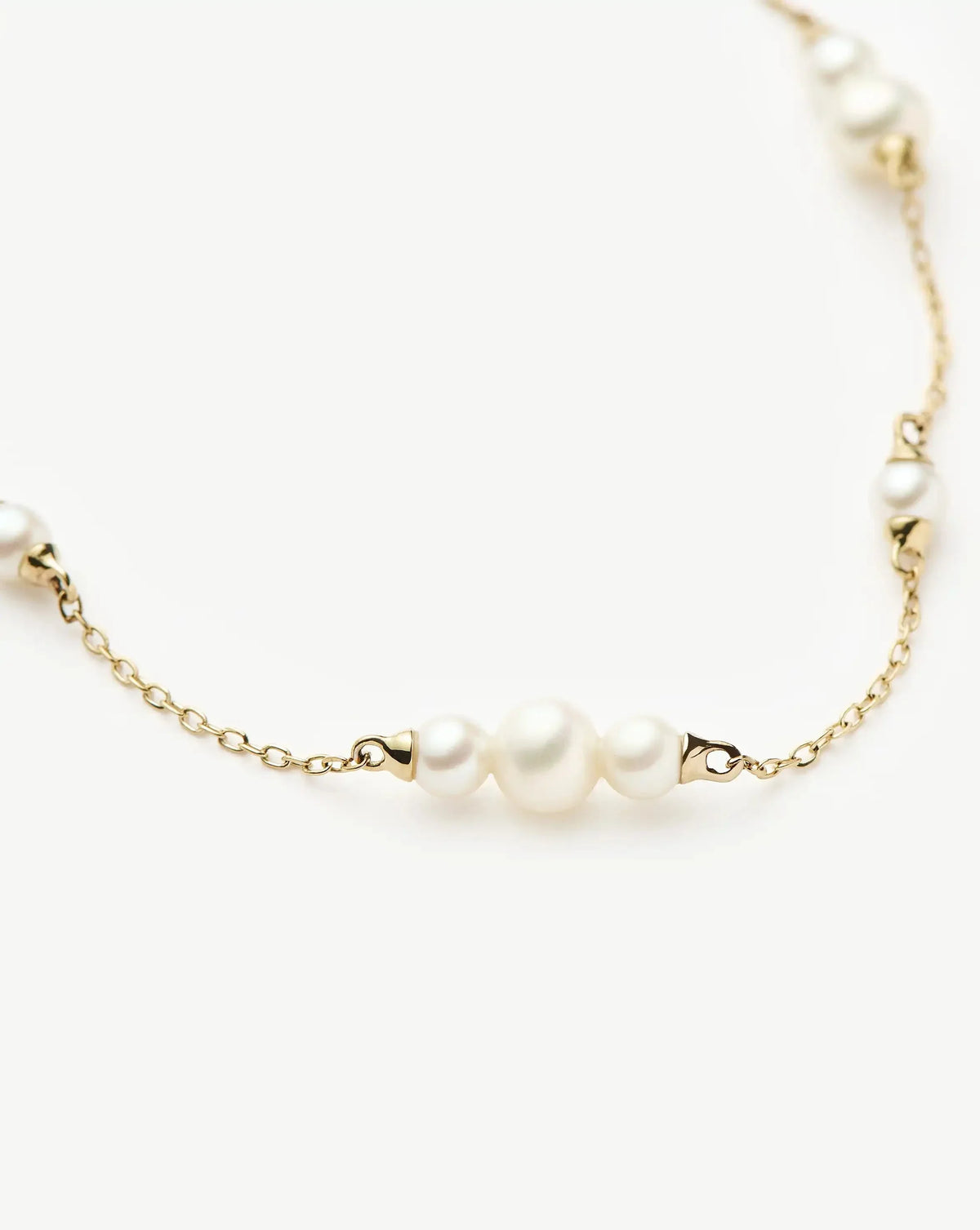 Avaline Solid Gold Pearl Chain Bracelet