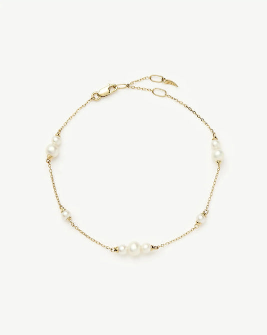 Avaline Solid Gold Pearl Chain Bracelet