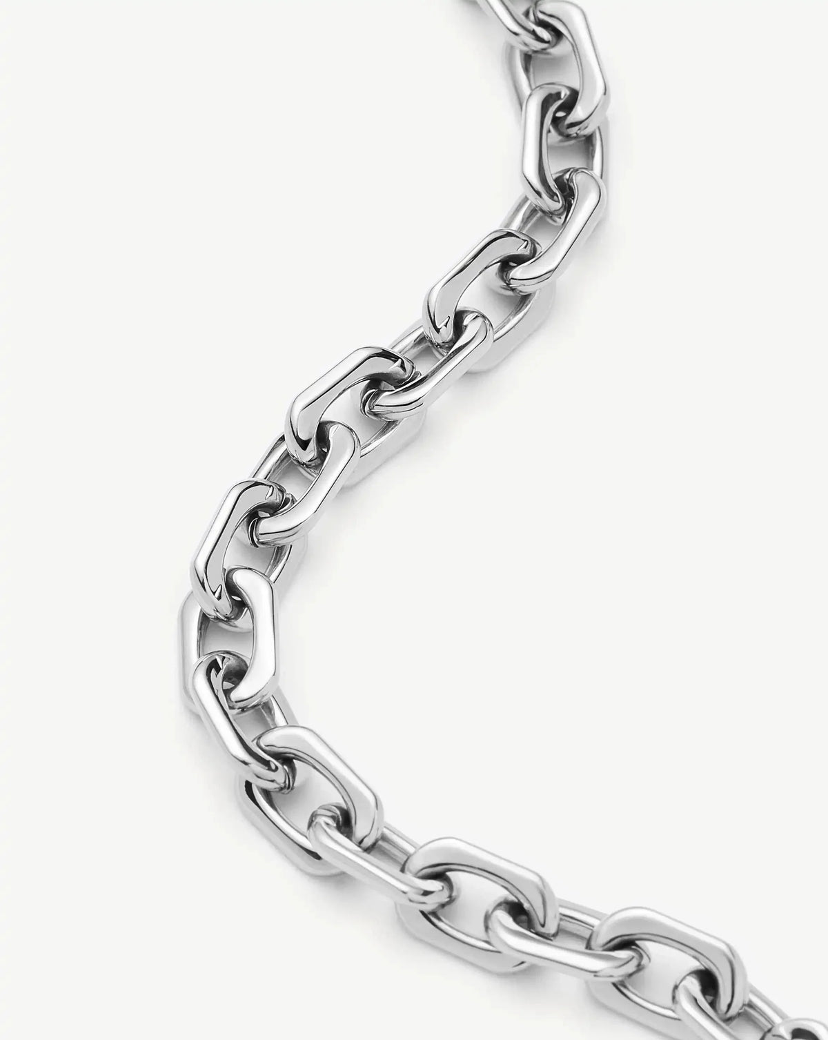 Avaline Square Paperclip Chain Bracelet